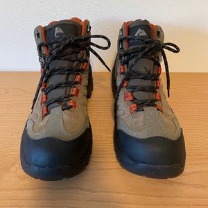 Men’s hiking boots